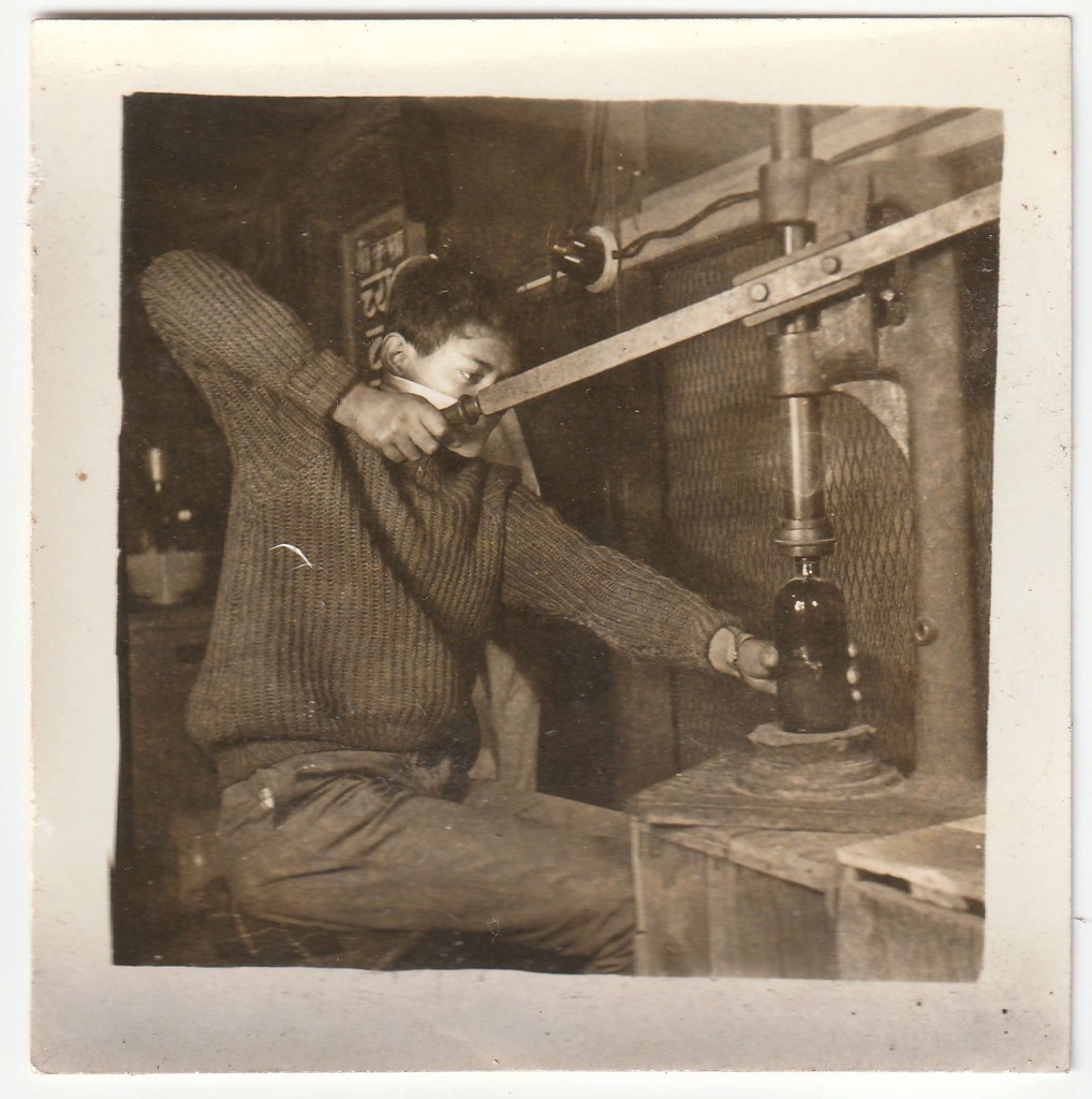 Archival view of the mechanical compression and tablet press mechanism. Date unrecorded.